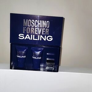 Moschino mini set
